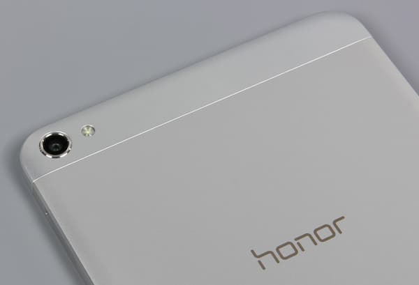 Дизайн планшета Huawei MediaPad X2