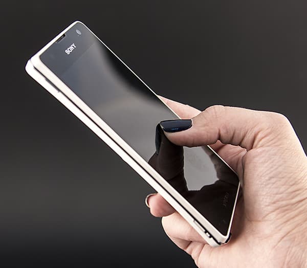 Обзор смартфона Sony Xperia TX