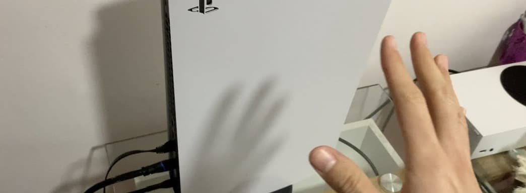 Владельцы PlayStation 5 жалуются на странное жужжание своих консолей в требовательных играх