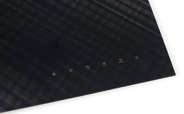 Внешний вид Asus RT-N18U Внешний вид Asus RT-N18U
