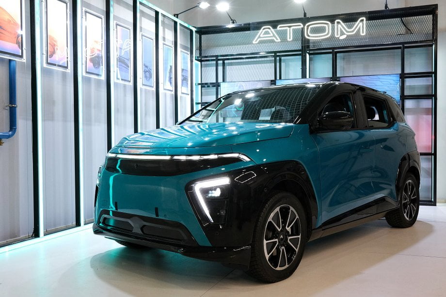 Электромобиль «Атом»