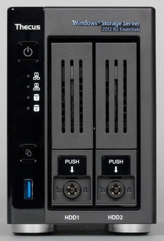 Внешний вид сетевого накопителя Thecus W2810Pro