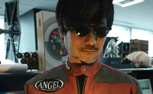 Хидео Кодзима получил посылку от Remedy: фото подарков в стиле Alan Wake 2 и Control