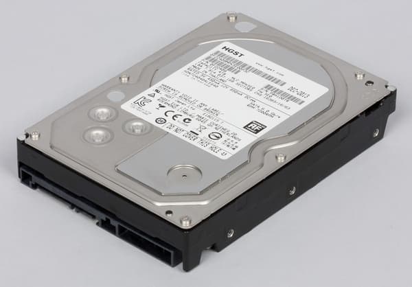 Внешний вид HGST Deskstar NAS