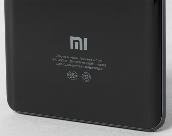 Смартфон Xiaomi Mi Note 2