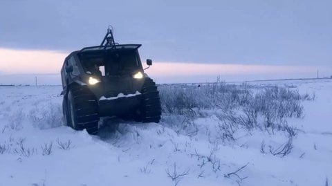 Испытали «Архант-10» в сорокаградусные морозы Ямала и с водителем в кабине - в обоих случаях транспорт справился с работой без поломок и проблем