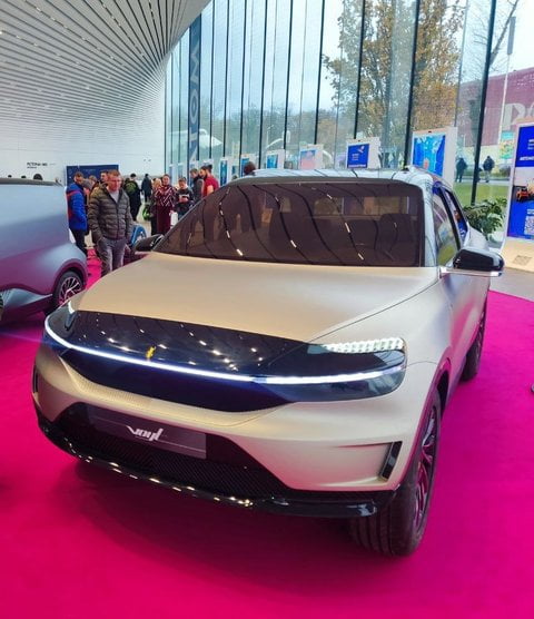 Voyt Suv