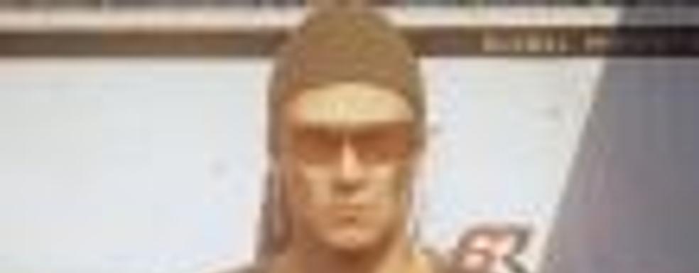 Интерфейс на службе у киллера в трейлере Hitman 2