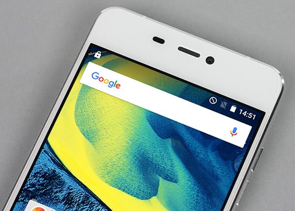 Обзор смартфона Iuni N1