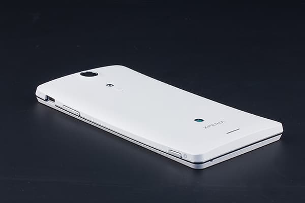 Обзор смартфона Sony Xperia TX