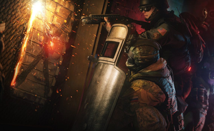Двойное убийство в Rainbow Six Siege закончилось приездом полиции. Геймер попал в неловкую ситуацию