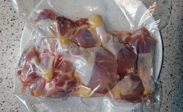 Вакууматор Rawmid VDM-01