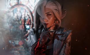 Встреча с Роковой луной: модель показала косплей Арлекино из Genshin Impact