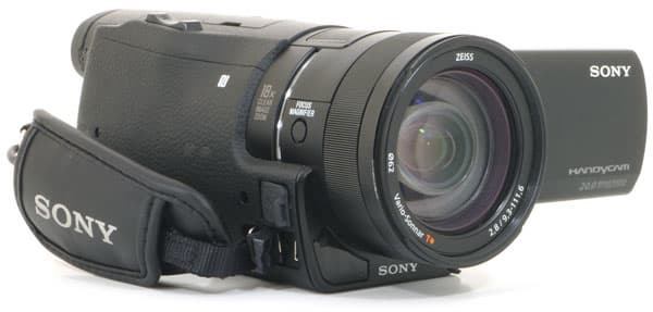 Видеокамера Sony FDR-AX100