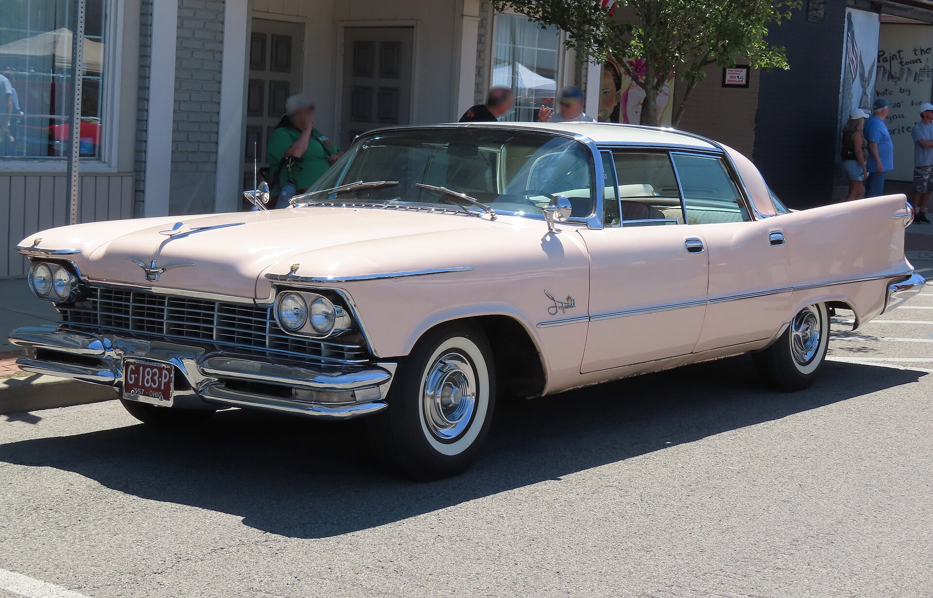 Imperial Crown 4-door