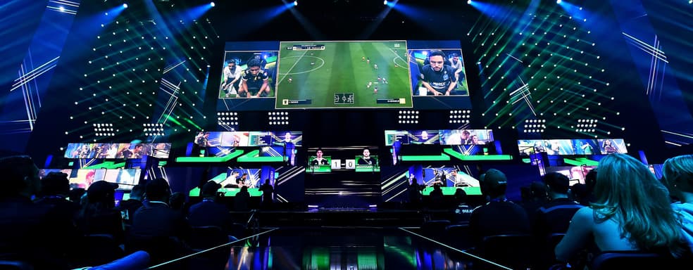 FIFA готовится нанести мощный удар по EA? Федерация ведёт переговоры с другими разработчиками