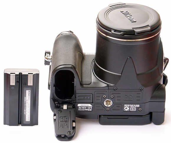 Nikon Coolpix 5700
