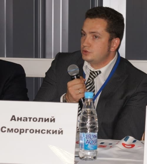 директор ВымпелКом по маркетингу в Московском регионе Анатолий Сморгонский директор ВымпелКом по маркетингу в Московском регионе Анатолий Сморгонский