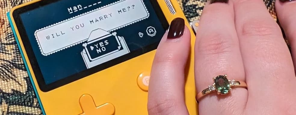 Разработчик Sea of Thieves использовал консоль Playdate чтобы сделать предложение своей возлюбленной