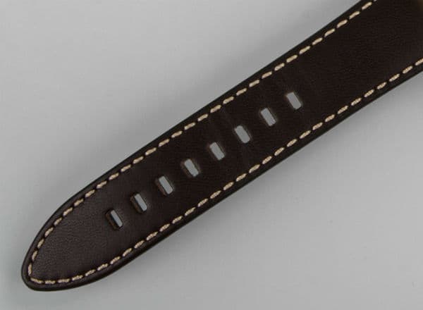 Умные часы LG G Watch R