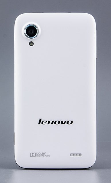 Обратная сторона коммуникатора Обзор Lenovo S720. Обратная сторона коммуникатора