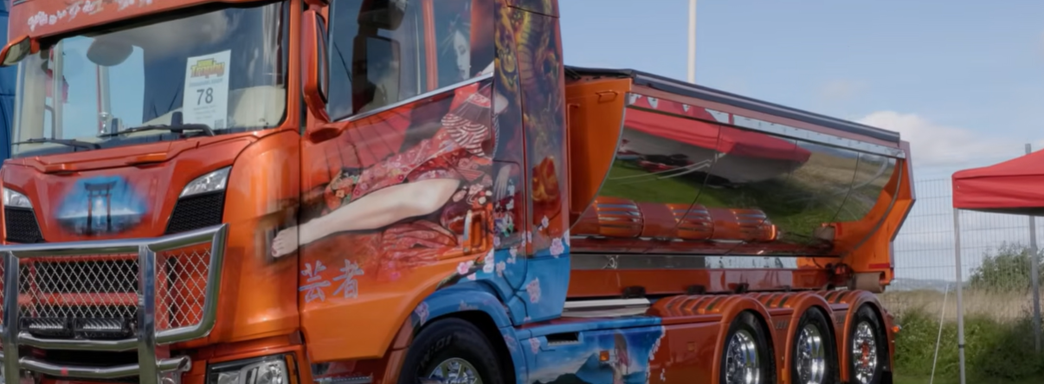 Нынешние и будущие грузовики Euro Truck Simulator 2 в реальности. SCS Software показала офлайн-ивенты с 4D-симулятором тягача и кастомными моделями