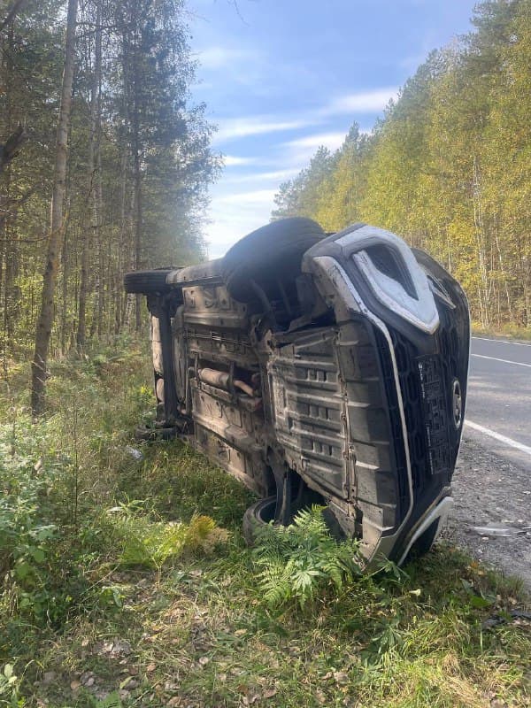 &nbsp;Lada Vesta съехала из-за заклинившего руля