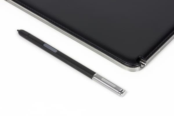 Дизайн планшета Samsung Galaxy Note Pro 12.2