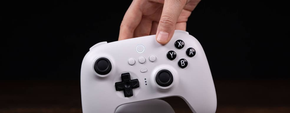 На замену контроллера от Microsoft: 8bitdo протизерила свой первый беспроводной геймпад для Xbox