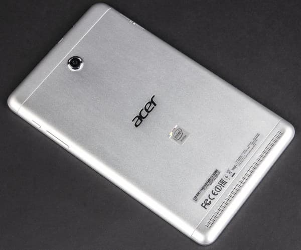 Дизайн планшета Acer Iconia Tab 8 (A1-840FHD)