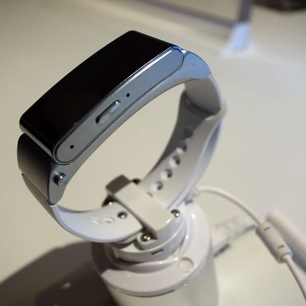 Huawei TalkBand B2 на Mobile World Congress 2015