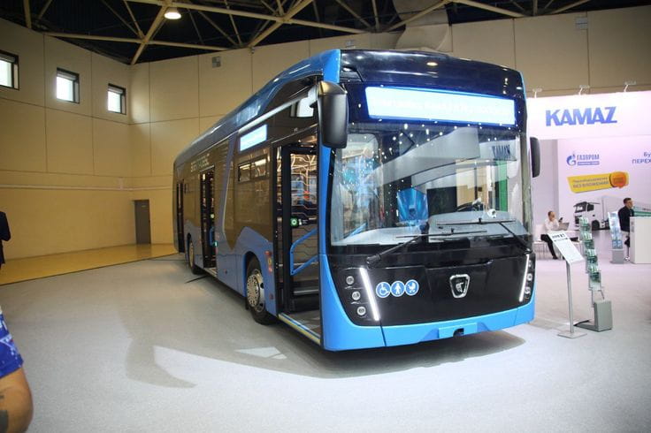 Электробус с ночной зарядкой КАМАЗ-6282 ONC на полях Международной выставки коммерческих автомобилей Comtrans 2023