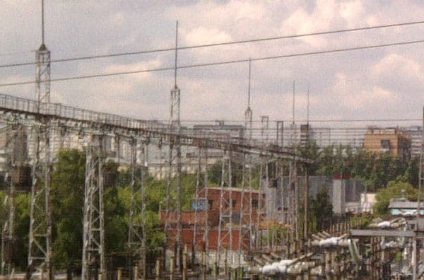 Снимок на тыловую камеру планшета iRu Pad Master E9701G