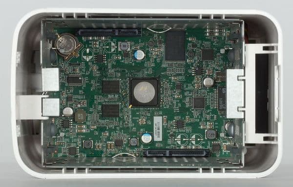 Конструкция D-Link DNS-327L