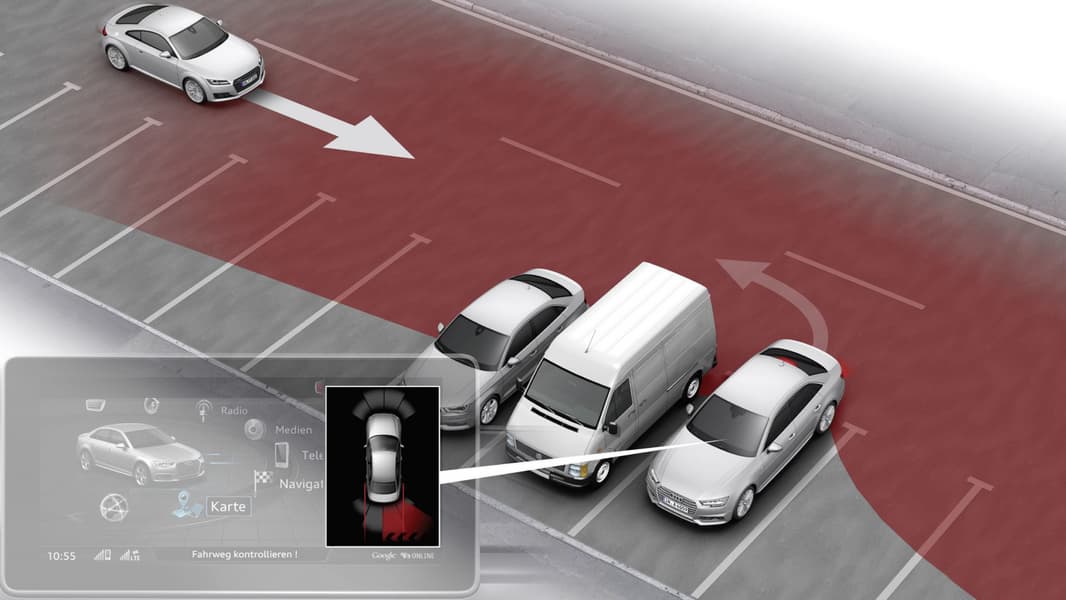 Ассистент контроля поперечного движения сзади