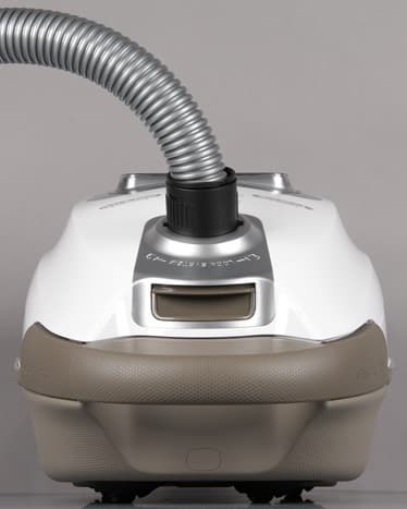 Пылесос Tefal Silence Force 4A TW6477, вид спереди Пылесос Tefal Silence Force 4A TW6477, вид спереди