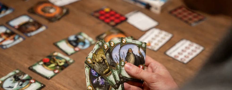 В онлайн-версии карточной игры «Берсерк. Герои» будут драфт-турниры и полноценная озвучка