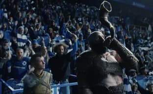 Кратос, Джоэл и Элли смотрят матч Лиги чемпионов. PlayStation показала спортивную рекламу