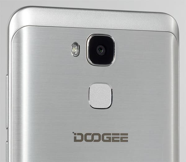 Смартфон Doogee Y6