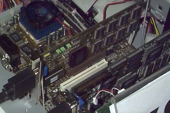 M2-PR266 работает на частоте шины 100 МГц