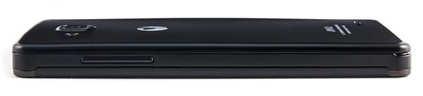 Правая грань коммуникатора Обзор Jiayu G3. Правая грань коммуникатора