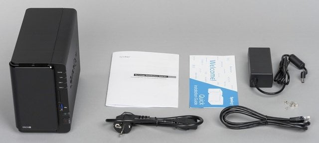 Комплект поставки Synology DS216+
