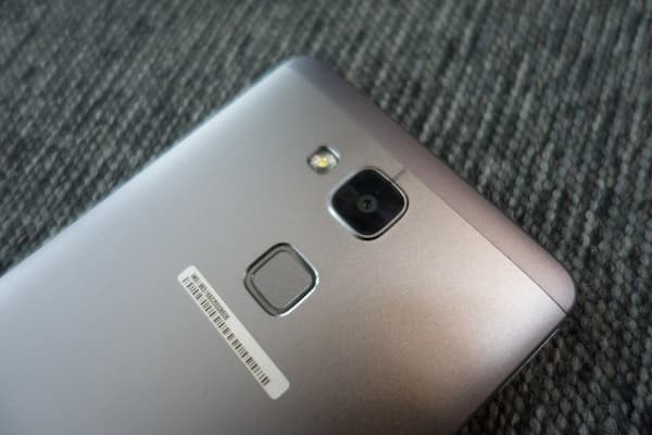 Предварительный обзор смартфона Huawei Ascend Mate 7