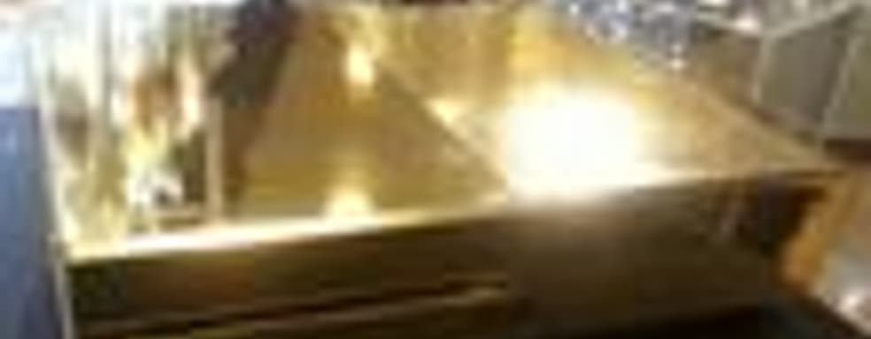 Позолоченный Xbox One за $10 тыс.