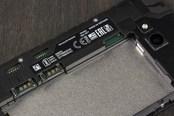 Внешний вид Microsoft Lumia 640