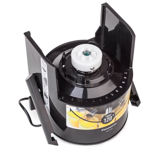 Центробежная соковыжималка Panasonic MJ-SJ01