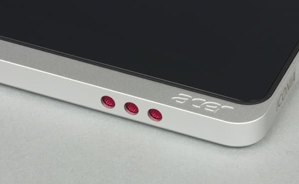 Внешний вид Acer Iconia W700
