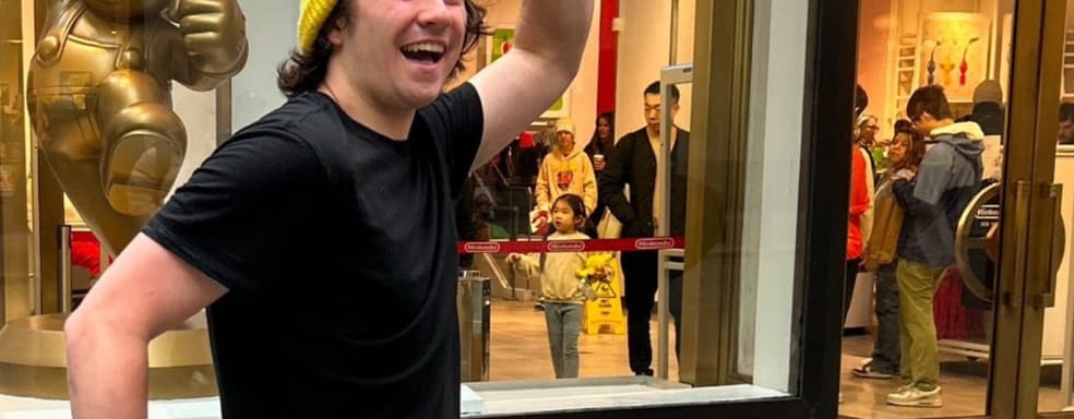 Ажиотаж вокруг Switch 2. Первый фанат уже занял очередь у магазина