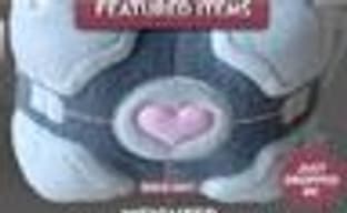 Companion Cube, шляпа Headcrab, чашка Aperture Labs и не только