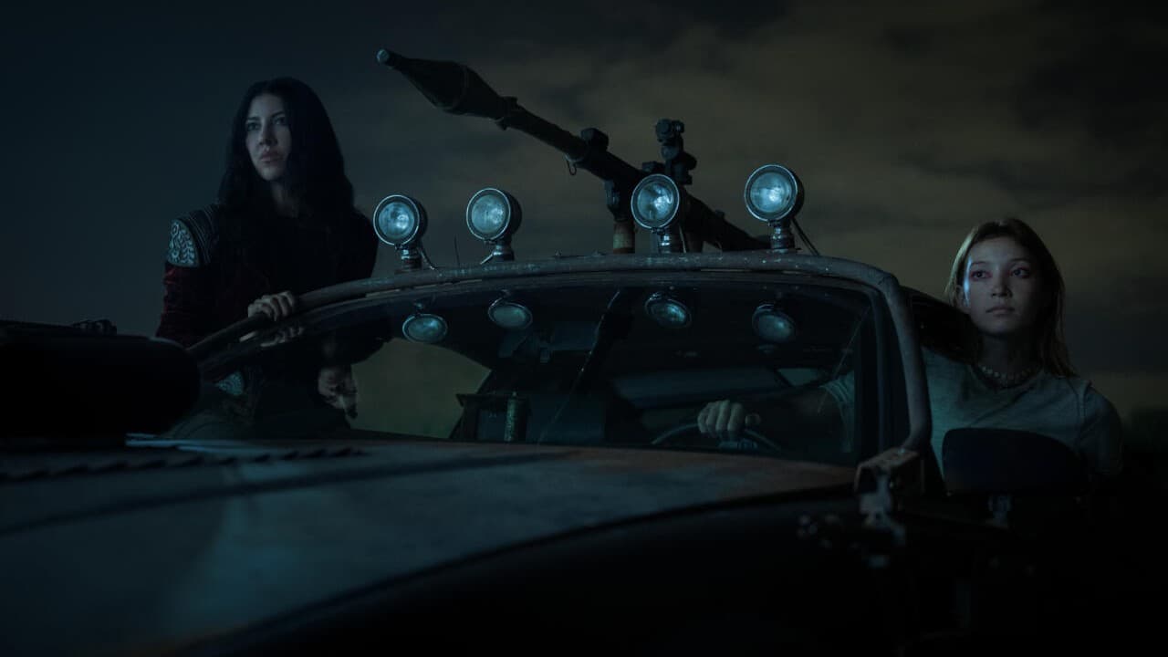 Молчунья и Мейхем